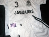Uniforme dominical visitante frente